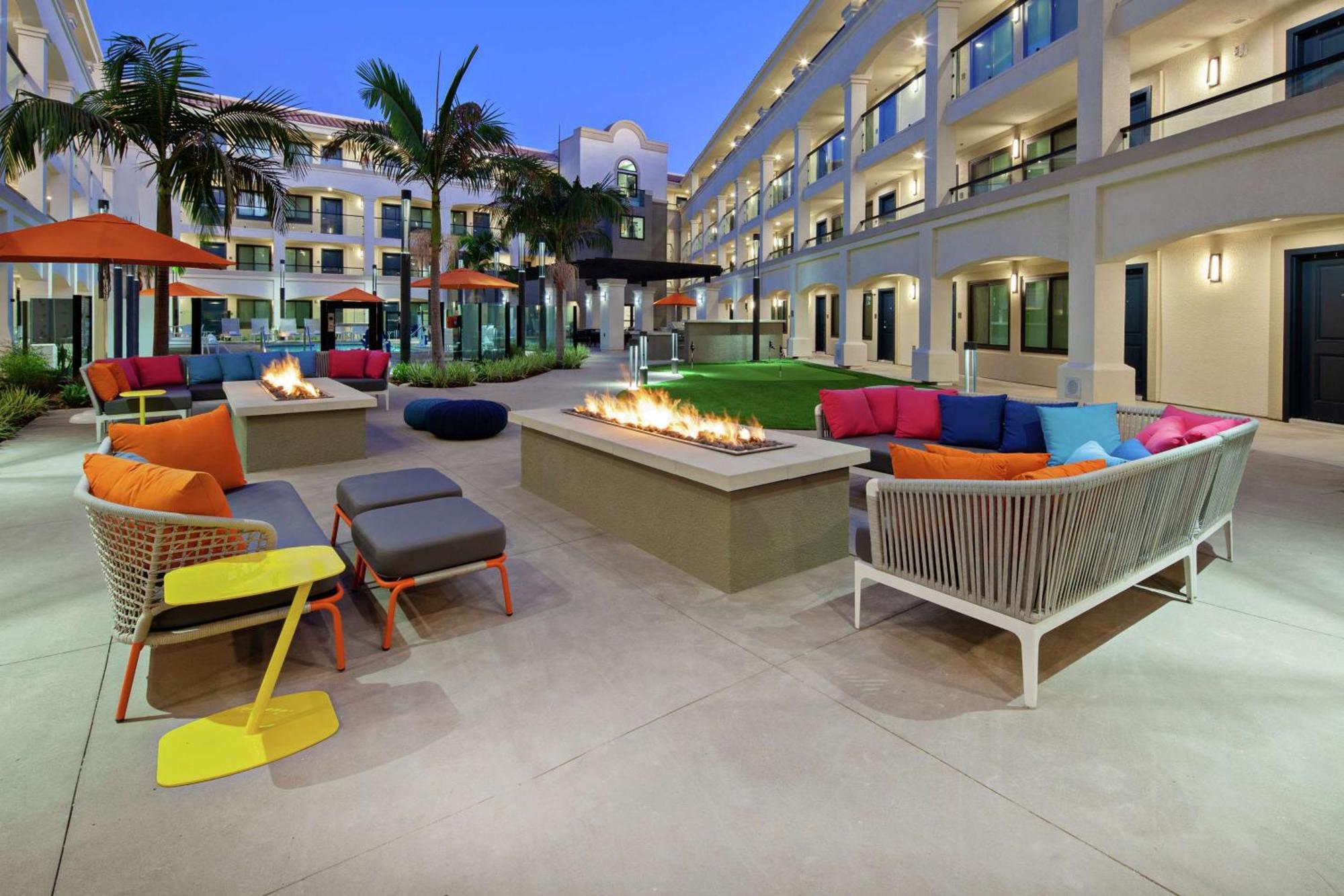 Hotel Homewood By Hilton Central San Diego