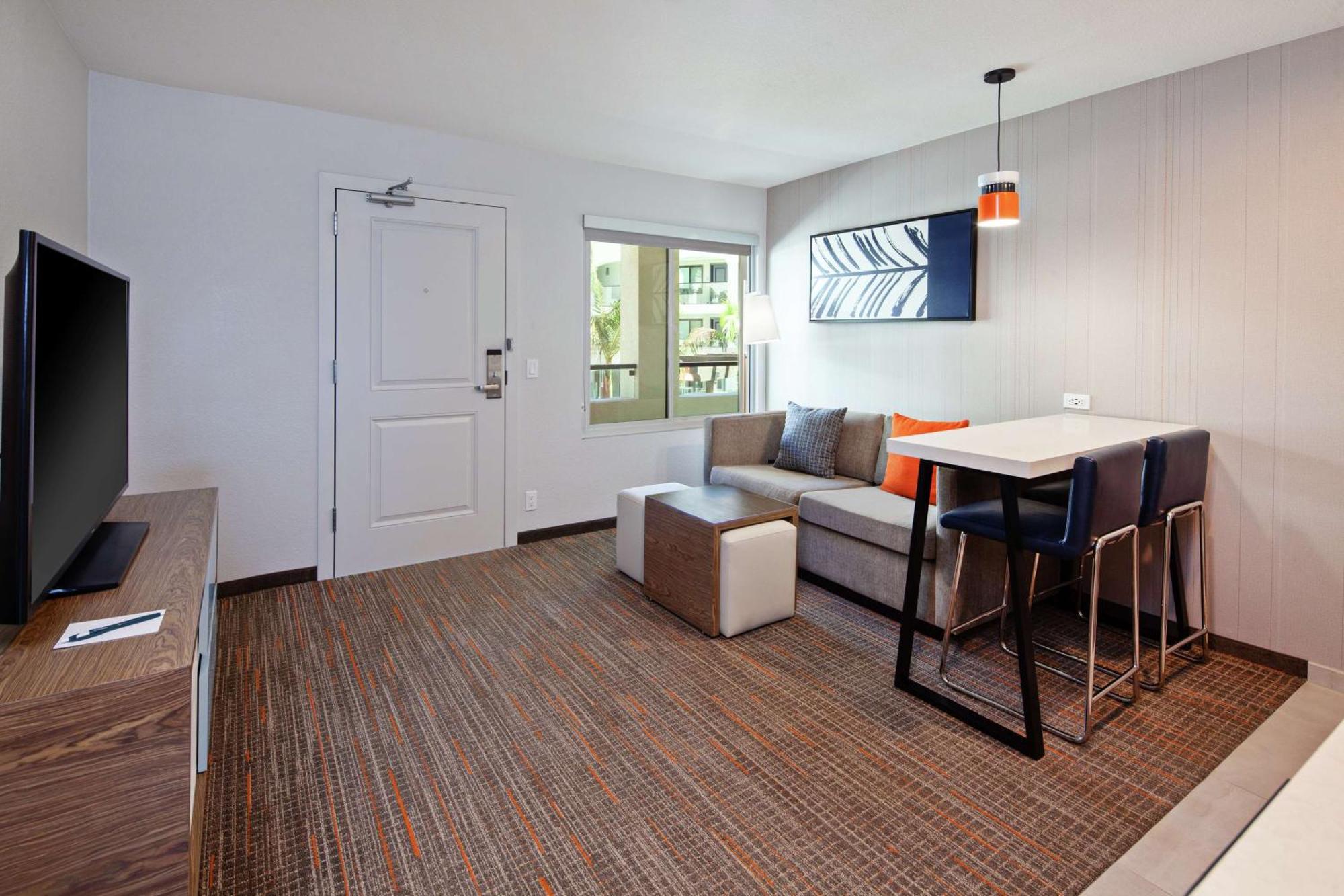 Homewood By Hilton Hotel 3*